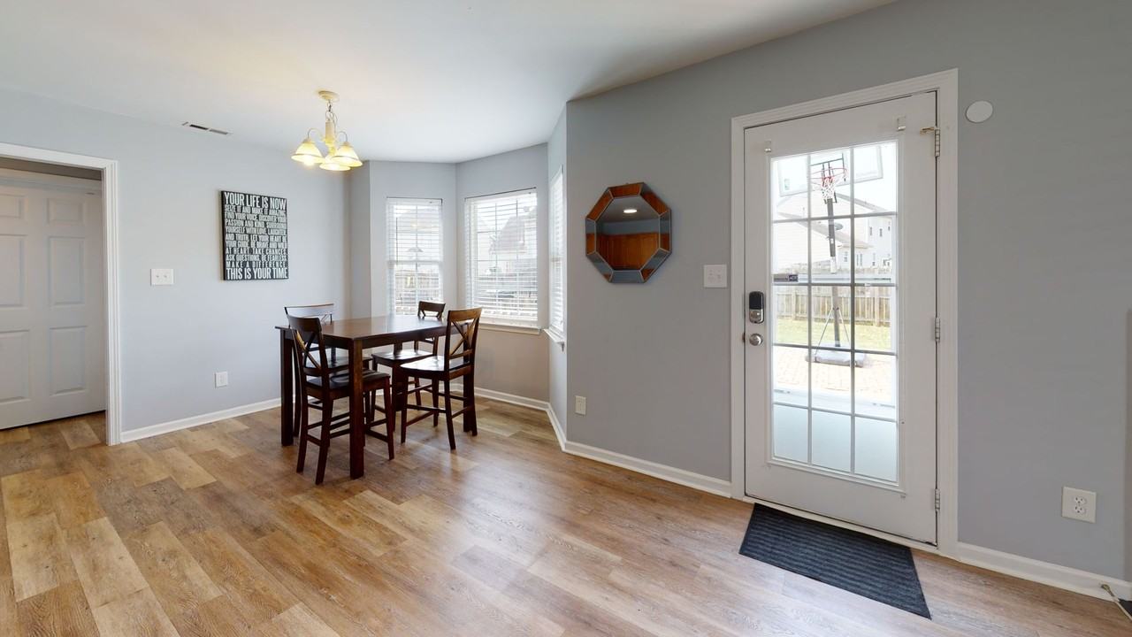 Walland - Photo 6 of 27