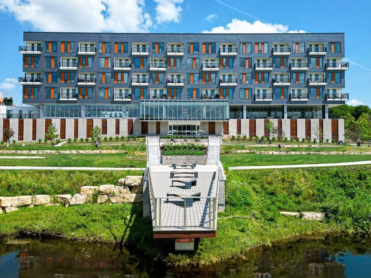 2 Russell Slade Blvd - Photo 5 of 15