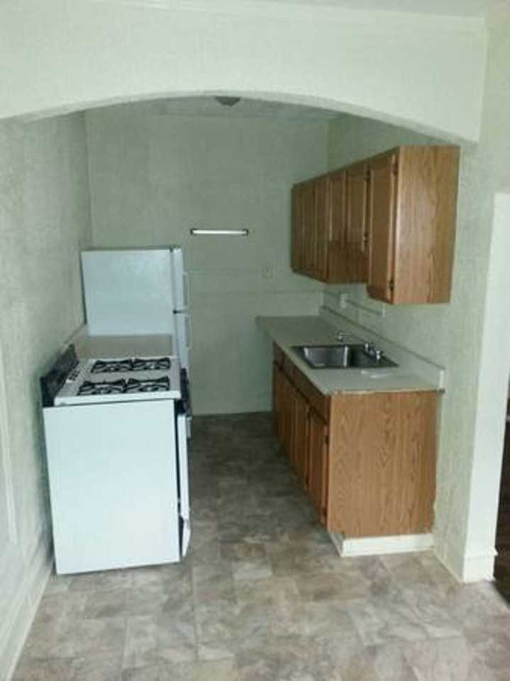 2319 W. Michigan St. - Photo 4 of 12