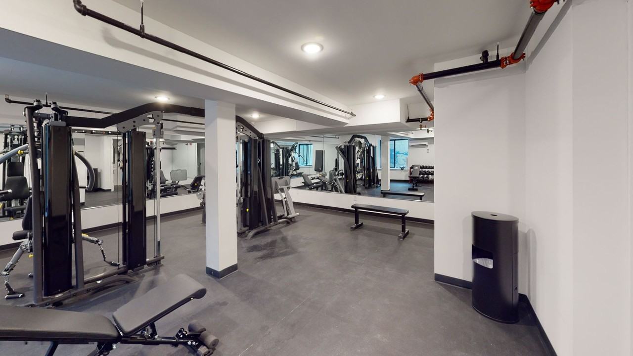 The Bromley Loom House - Photo 7 of 49