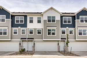 featured image of 1920 Nw Northcreek Ln