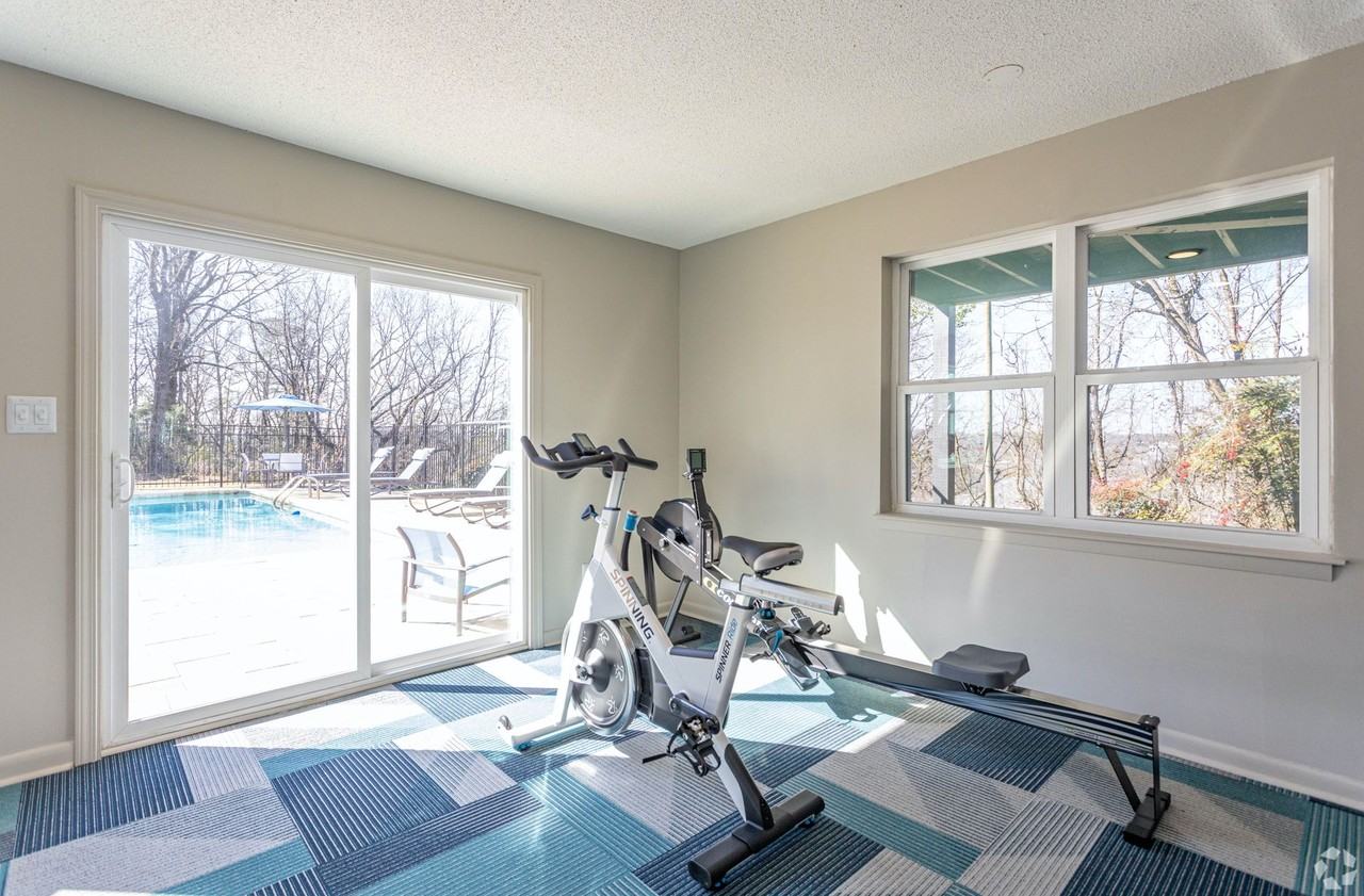 The View Apartments - Alabaster - Photo 6 of 20