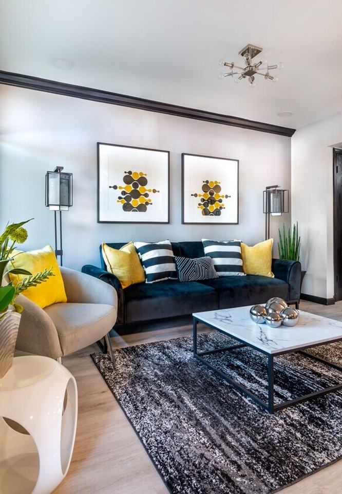 Metro @ 404 Apartments - Photo 3 of 42