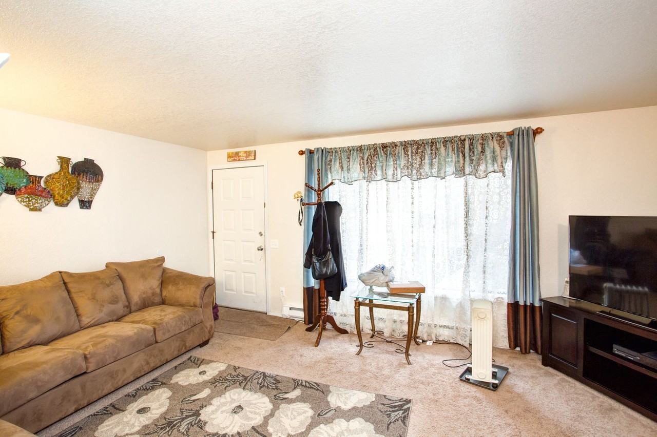 Maplewood West - Photo 5 of 24