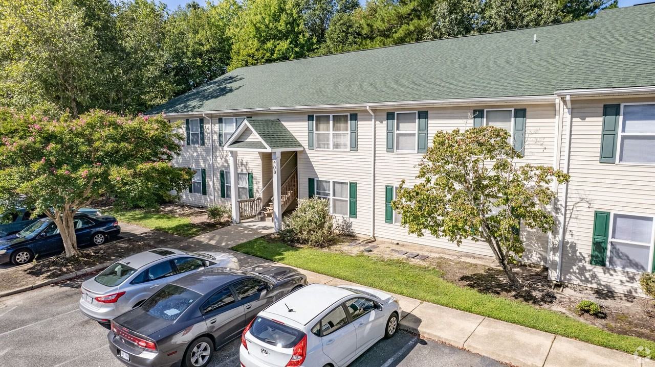 Acorn Grove Apartment Homes - Photo 6 of 19