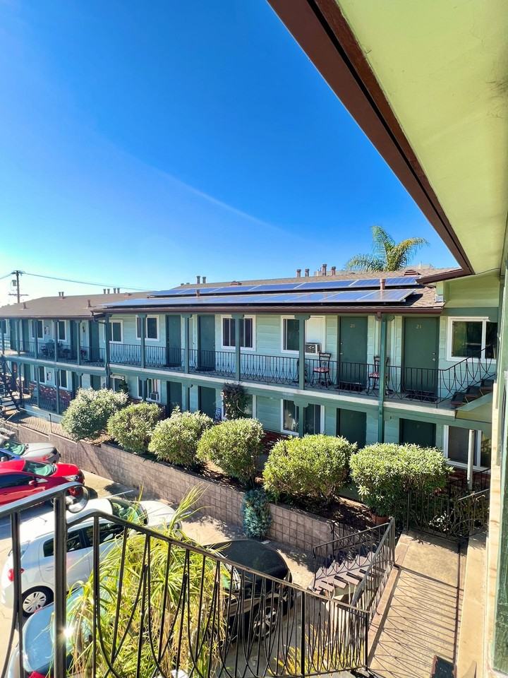 2810 Union - Photo 3 of 10