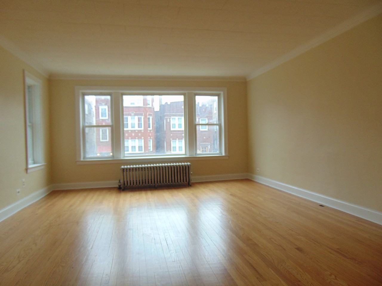 8219 South Eberhart Avenue #3 - Photo 2 of 18