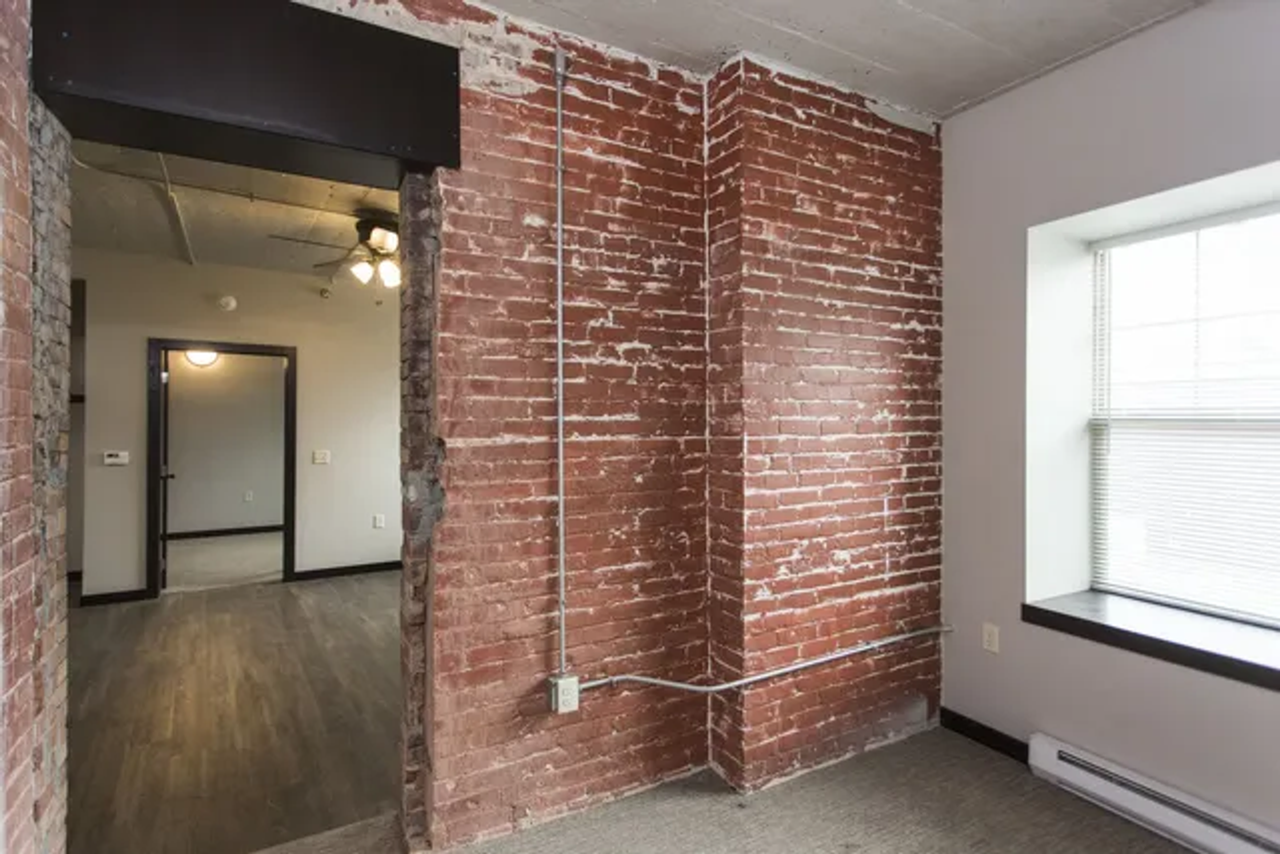 Bekins Luxury Lofts - Photo 4 of 29