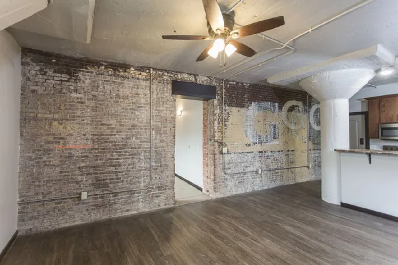 Bekins Luxury Lofts - Photo 6 of 29