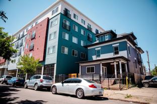 Historic Charm in Denver’s Capitol Hill– Spacious & Updated Apartments! - Photo 1 of 1