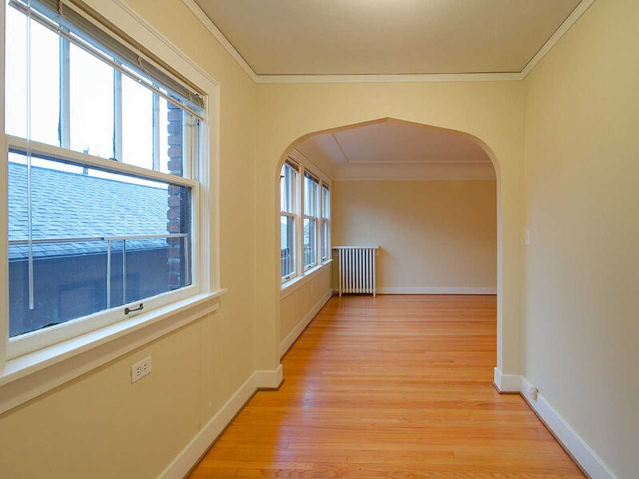 Oriana Apartments - Photo 6 of 13