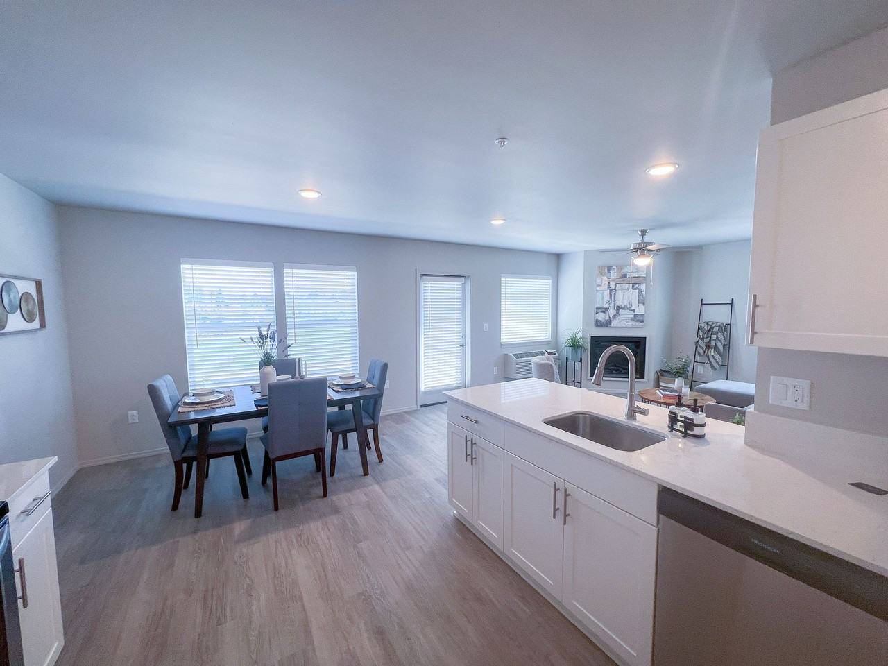 1840 SW 15th Street - Photo 2 of 12