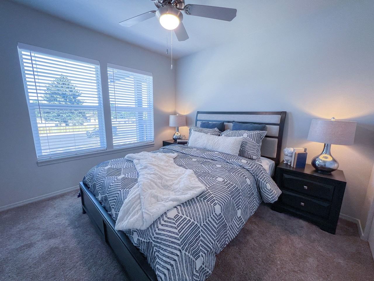 1840 SW 15th Street - Photo 6 of 12