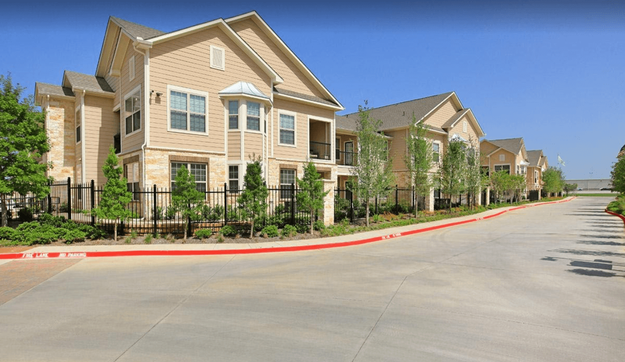 Trinity Bell Gardens Apartments - Photo 3 of 30