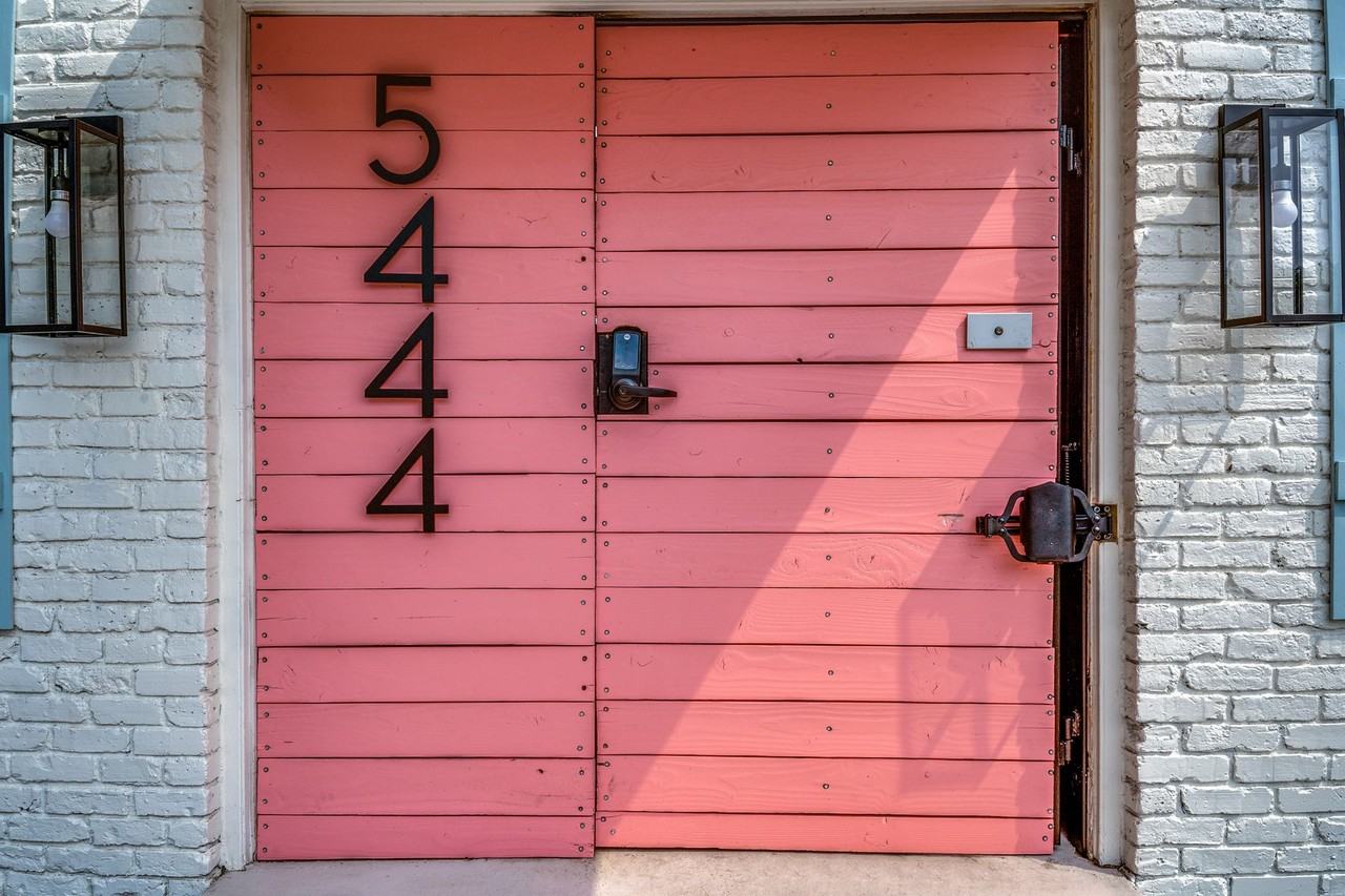 Coconut Grove - Photo 3 of 6