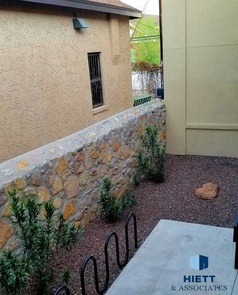 1108 Myrtle - Photo 2 of 26