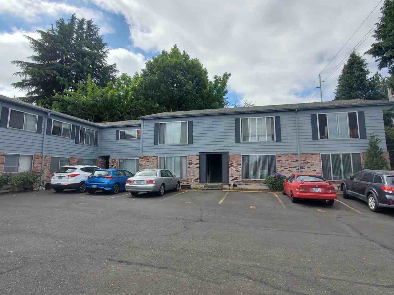 TERRA--* - Photo 3 of 3