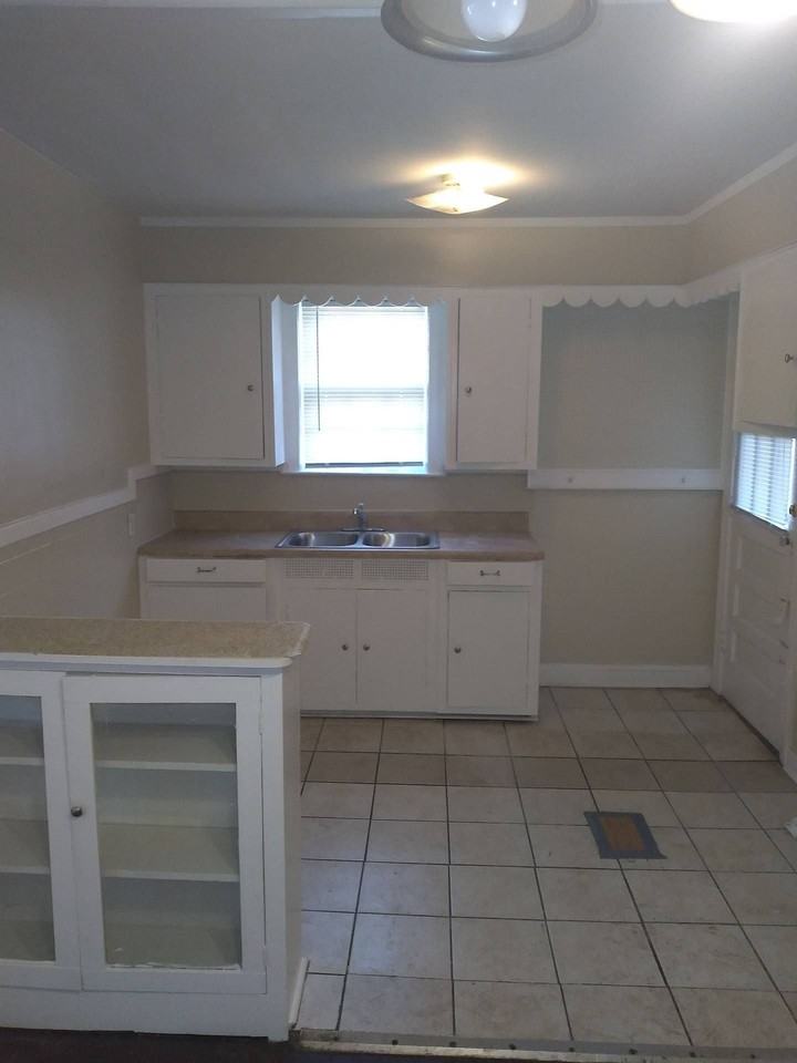 2741-43 Kimball Ave - Photo 2 of 6