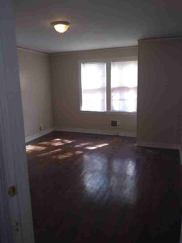 2741-43 Kimball Ave - Photo 4 of 6