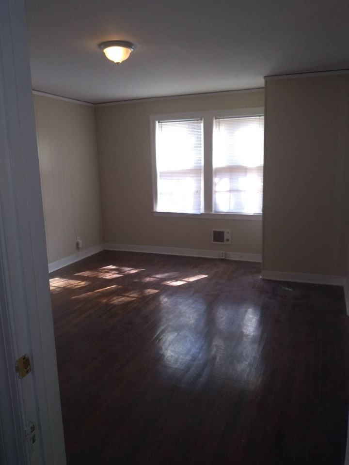 2741-43 Kimball Ave - Photo 5 of 6