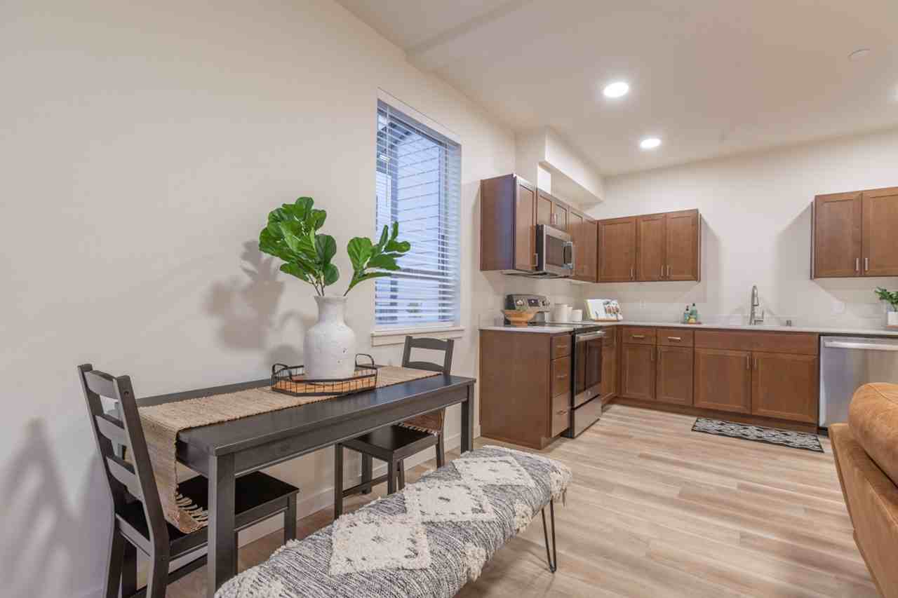 Anderson Court - Photo 2 of 42