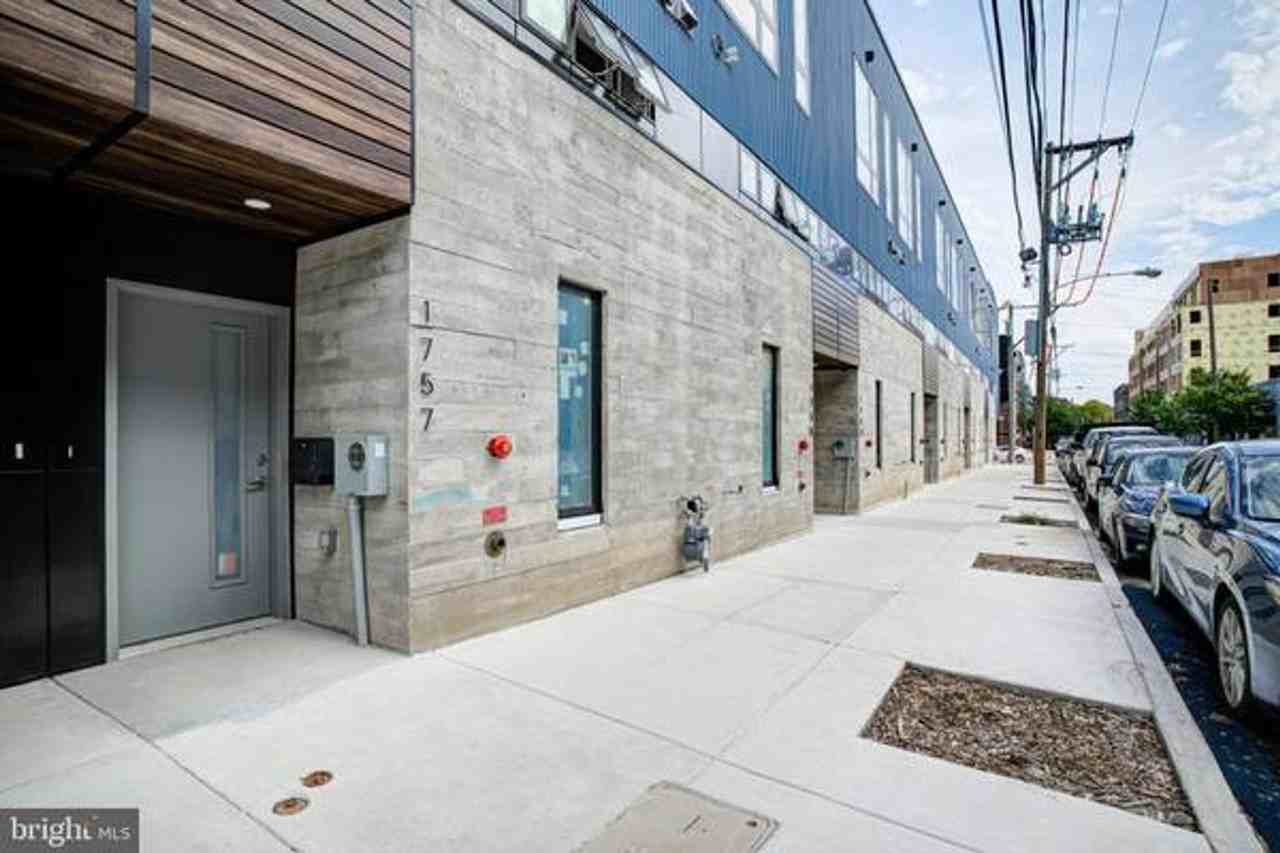 1751 N Howard St - Photo 3 of 50