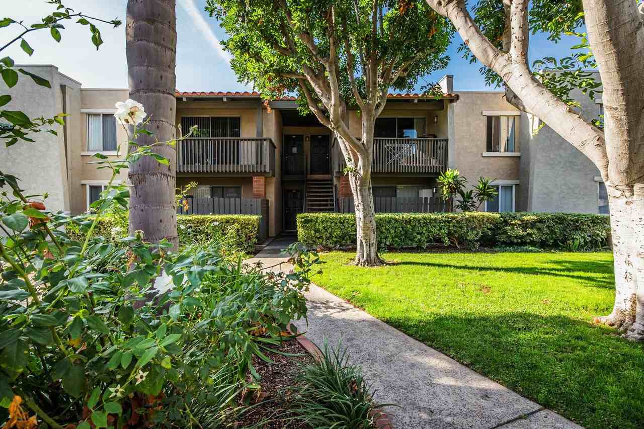 CASA GRANDE APARTMENT HOMES - Photo 2 of 45