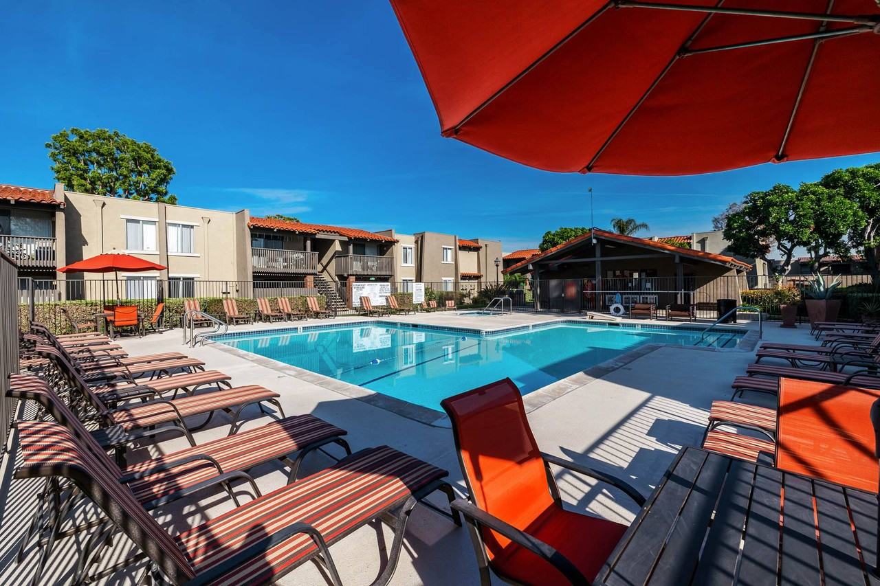 CASA GRANDE APARTMENT HOMES - Photo 5 of 45