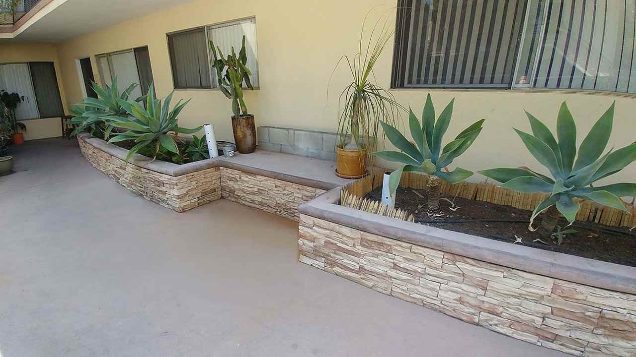 Courtyard at Cordova - Photo 5 of 6