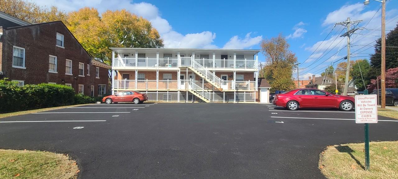 Allison Avenue Southwest - Photo 3 of 4