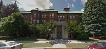 featured image of 912 Pearl St