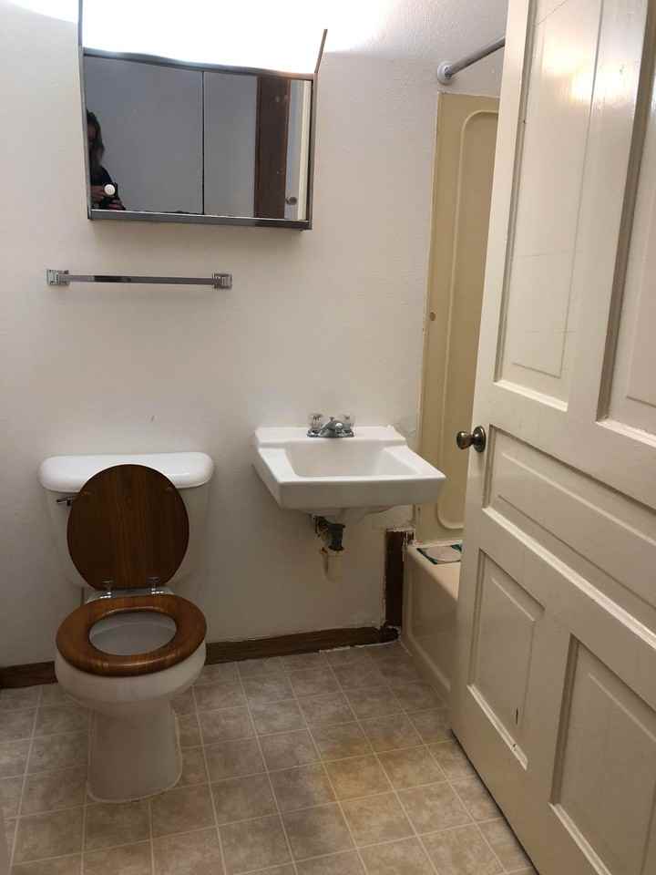 St. Joes Apartment - Photo 3 of 39