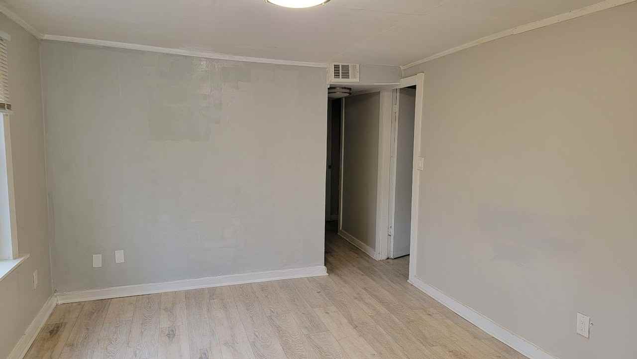 2375 North Circle Dr. NW - Photo 3 of 15