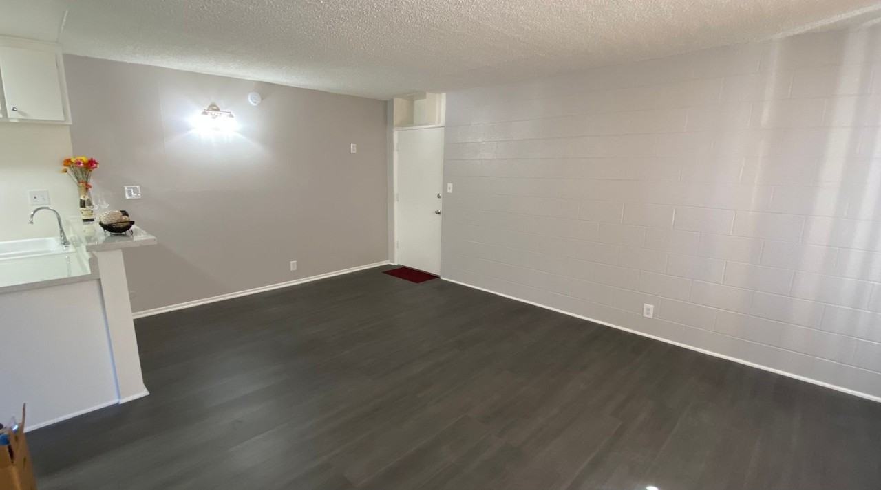 Rosecrans - Photo 4 of 19