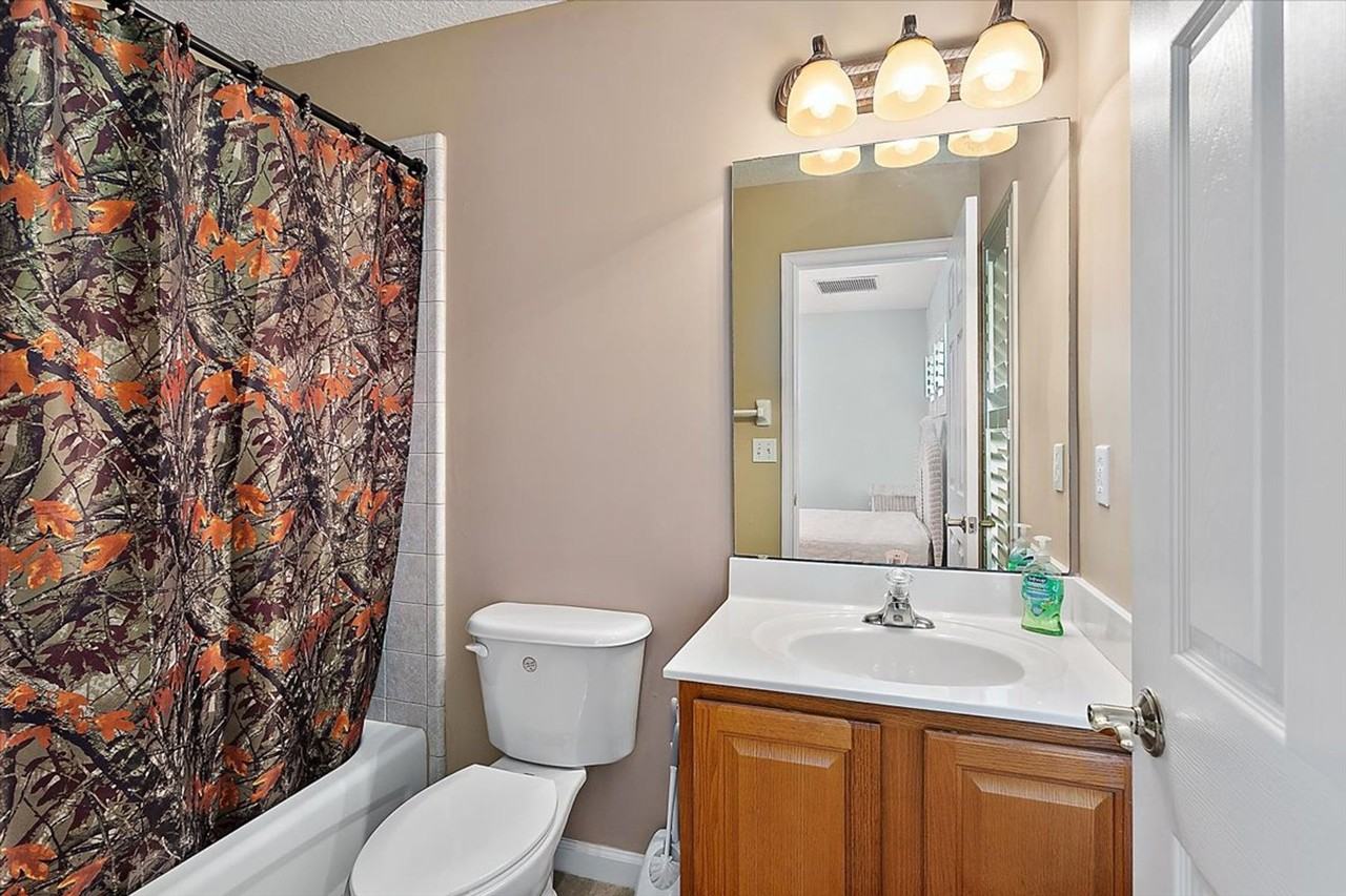 3710 Hawks Bay Court - Photo 7 of 10