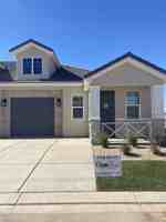 featured image of 642 E Raintree Ln