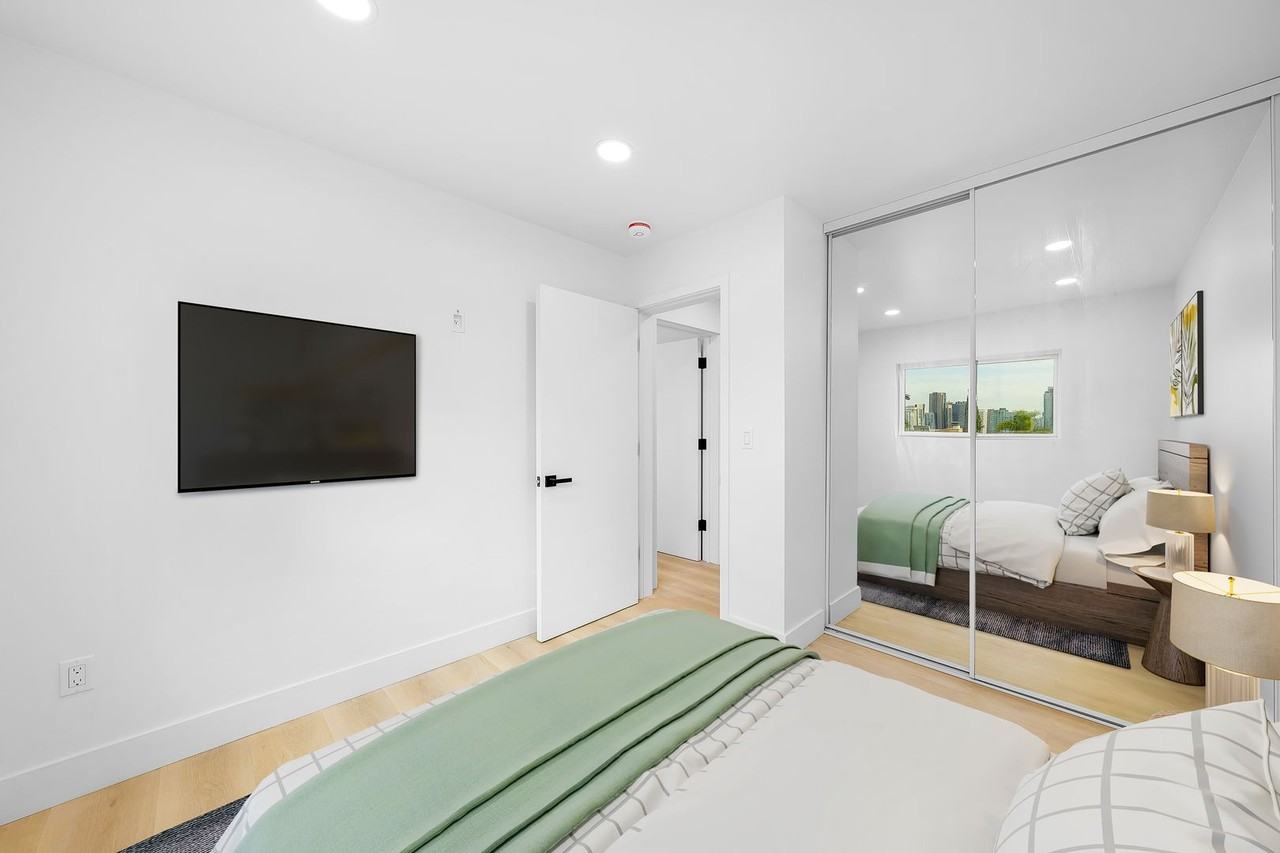 954 23rd St Apartments | Golden Hill – Near Downtown & Balboa Park - Photo 5 of 14