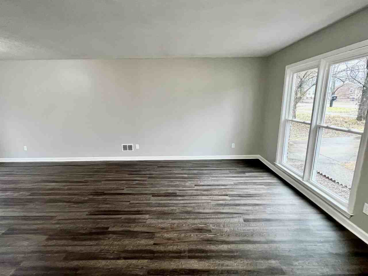 11409 Deham Dr #1 - Photo 7 of 26