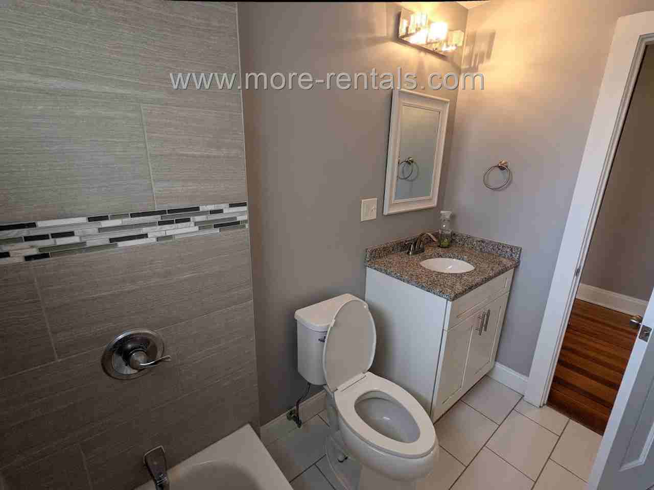 1825-27 Bryden Ave - Photo 3 of 25