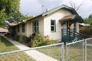 featured image of 220 15th Ave S