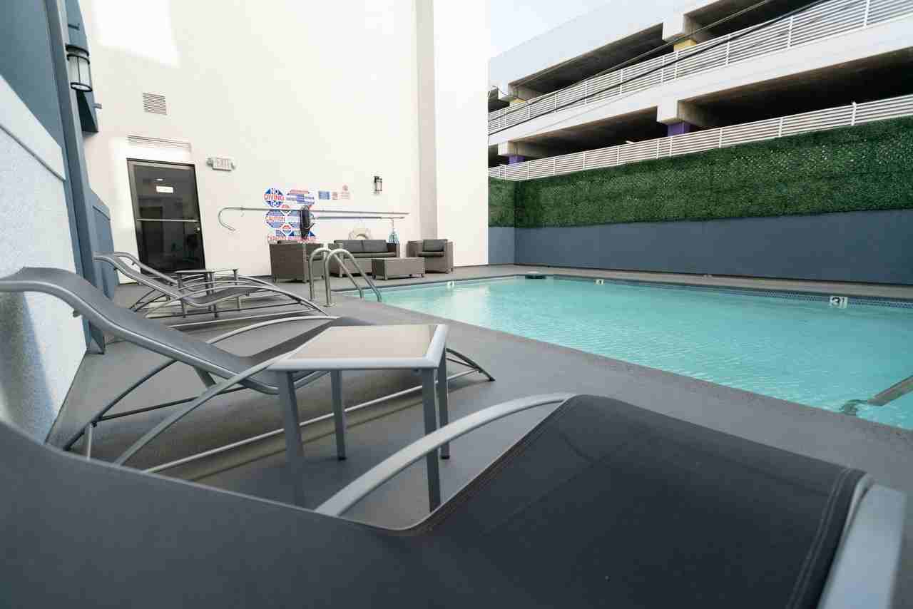 1223 Federal Ave - Photo 7 of 16