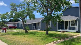 527 W 8th St - Photo 1 of 1