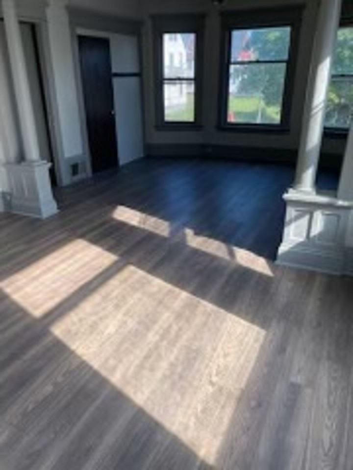 3413-3415 W Vine St. (Duplex) - Photo 3 of 4