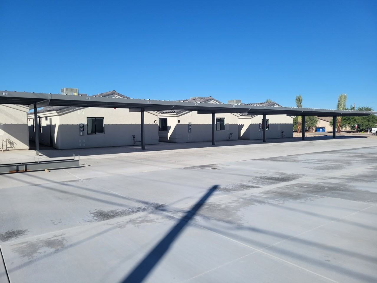 2110 Holly Ave - Photo 2 of 11