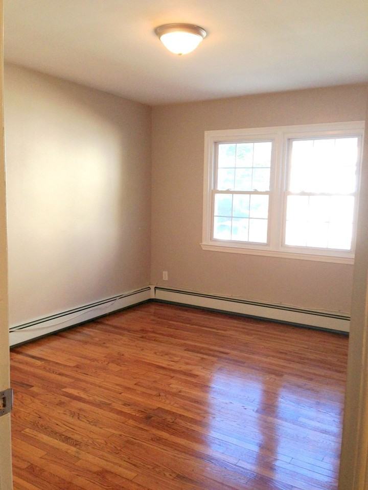 Full Renovations, SS appliances, New Bath, HW Floors - Photo 2 of 5