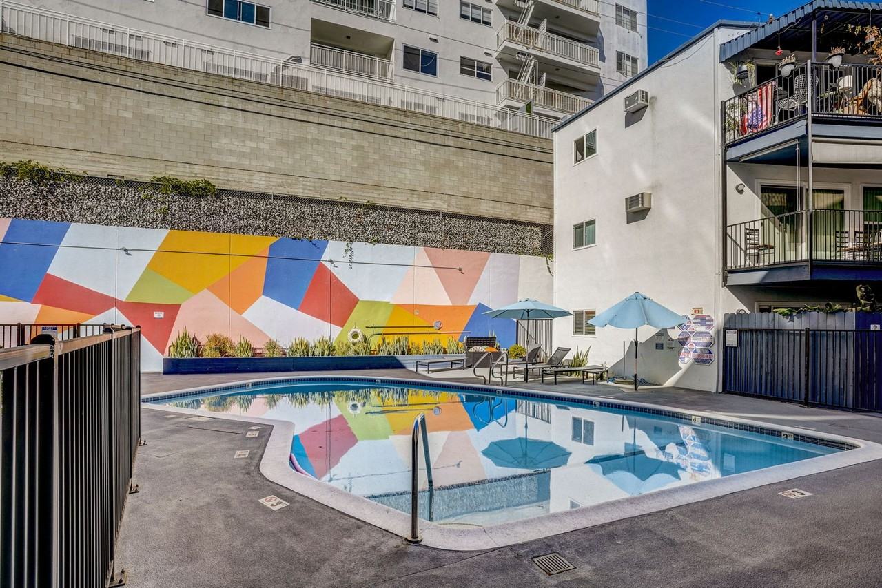 8375 Fountain Ave - Photo 3 of 12