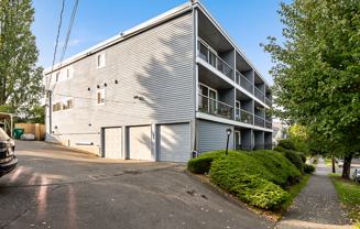 Leschi Lakeview - Photo 1 of 1