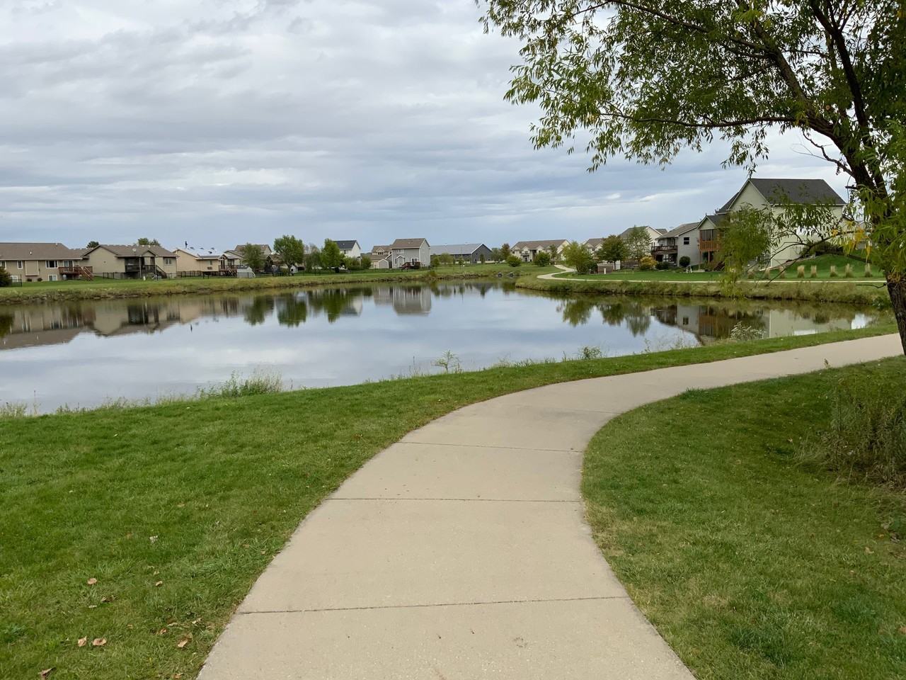 MORT II- 2022 NW Hickory Ln. - Photo 3 of 11