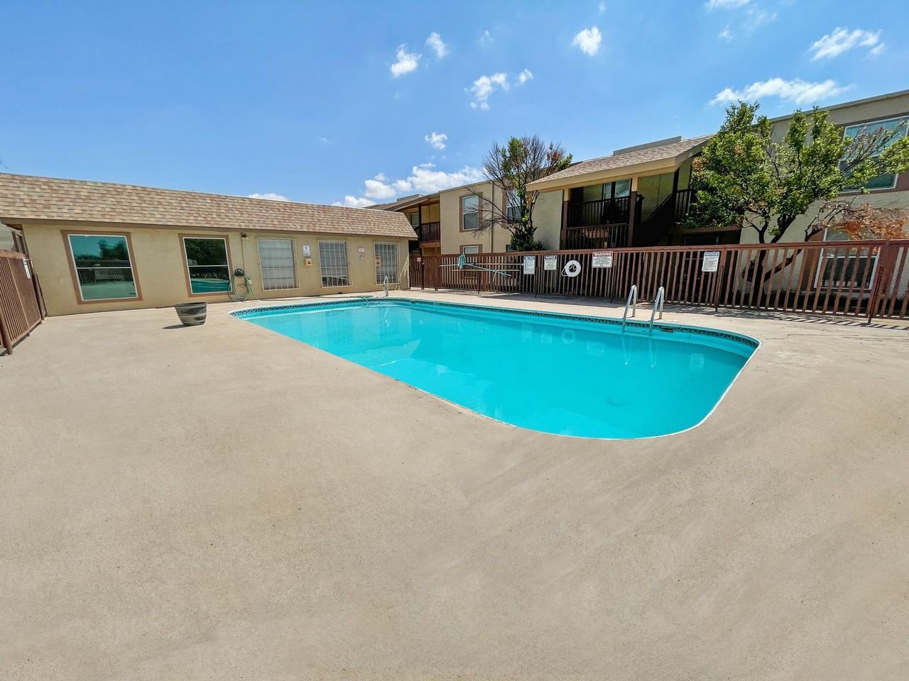 Bella Terra Apartments - Photo 7 of 7