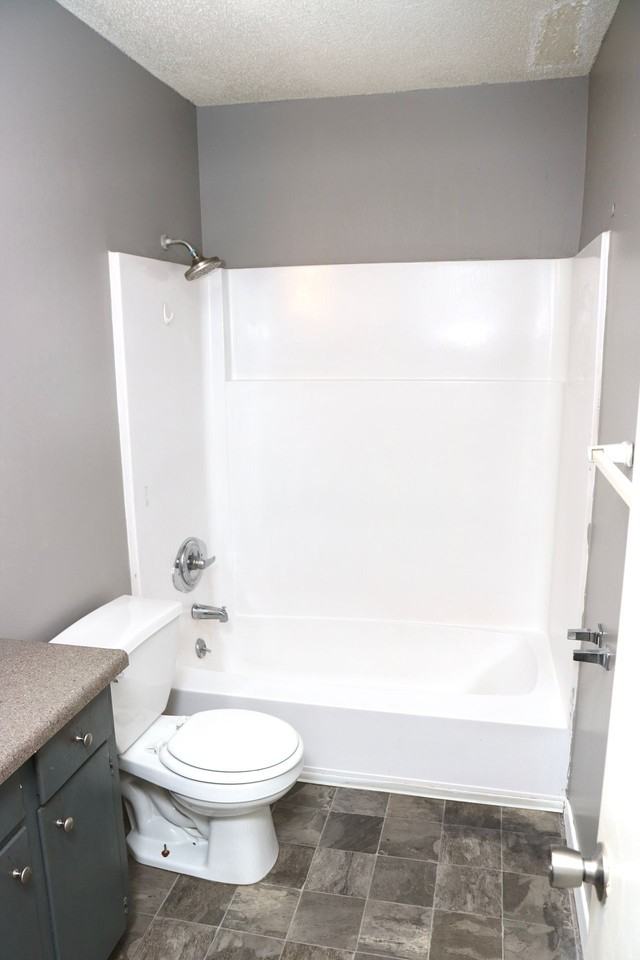 8201 Spring Valley Rd (CM) - Photo 5 of 14